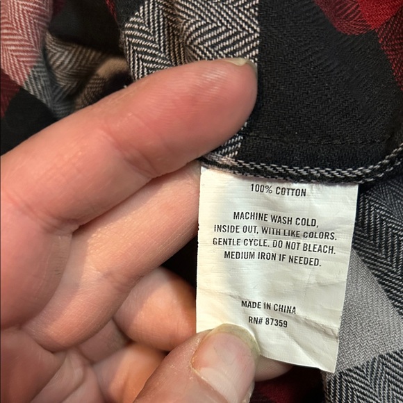 Mac Tools Men's Red and Black Button Down Shirt - Picture 5 of 5